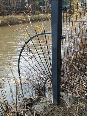 Übersteigschutz am Gewässer Übersteigschutz am Gewässer