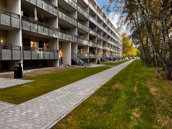 alpina ag Ludwigsfelde gestaltet Außenanlagen beim Energiesprong-Pilotprojekt