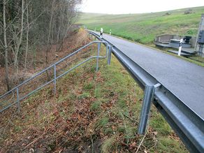 zu öffnender Bereich - Stahlplanke