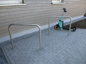 Fahrradbügel montiert
